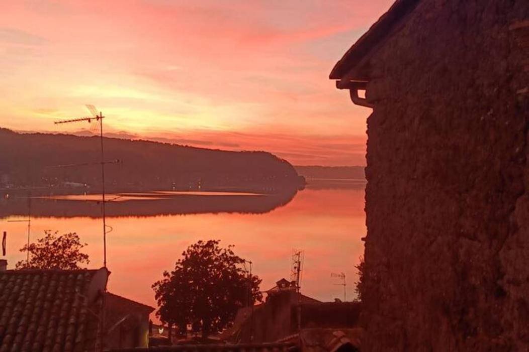 La Torretta Del Lago Villa Anguillara Sabazia Dış mekan fotoğraf