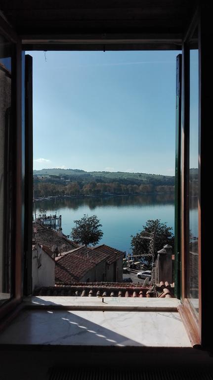 La Torretta Del Lago Villa Anguillara Sabazia Dış mekan fotoğraf